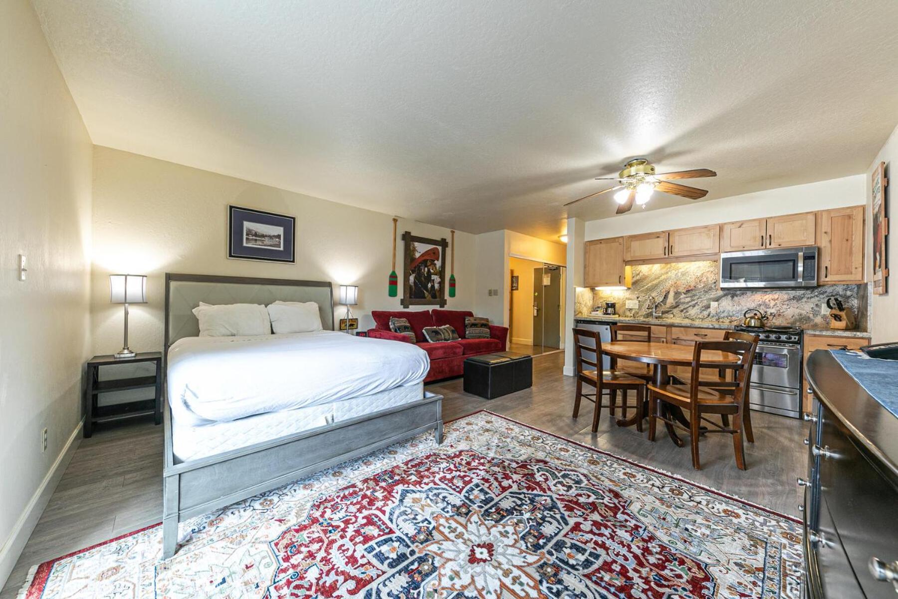 טראקי Charming Queen Studio Deluxe W/Balcony #233 At Donner Lake Village מראה חיצוני תמונה