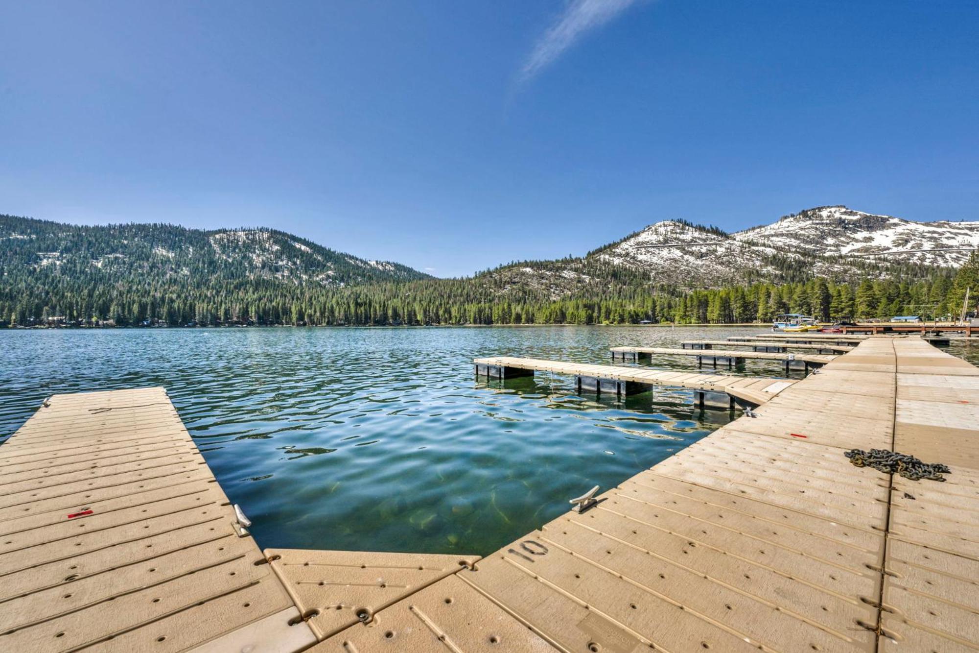 טראקי Charming Queen Studio Deluxe W/Balcony #233 At Donner Lake Village מראה חיצוני תמונה